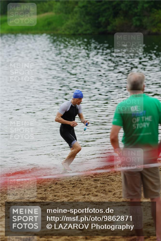 21.06.2026 - 29. Vierlanden-Triathlon LAZAROV Photography http://msf.ph/oto/9862871 21.06.2026 10:09:17 Schwimmen 406, 435, 470 meine-sportfotos.de