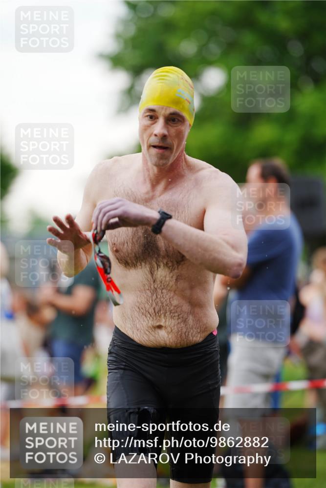 21.06.2026 - 29. Vierlanden-Triathlon LAZAROV Photography http://msf.ph/oto/9862882 21.06.2026 10:09:28 Schwimmen 406, 435, 439, 470 meine-sportfotos.de