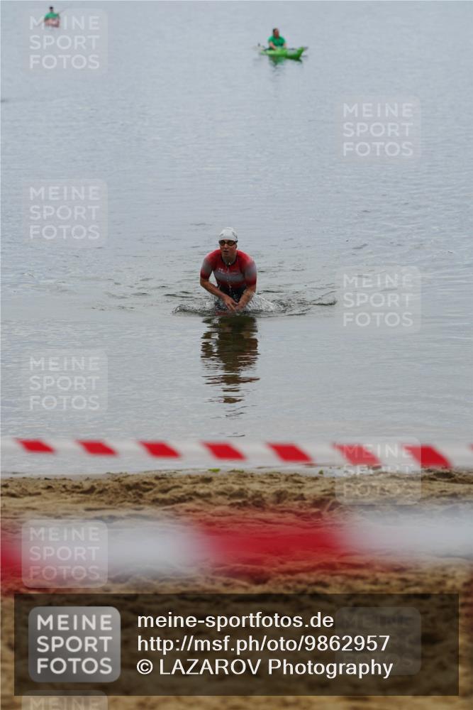 21.06.2026 - 29. Vierlanden-Triathlon LAZAROV Photography http://msf.ph/oto/9862957 21.06.2026 10:14:05 Schwimmen 609 meine-sportfotos.de