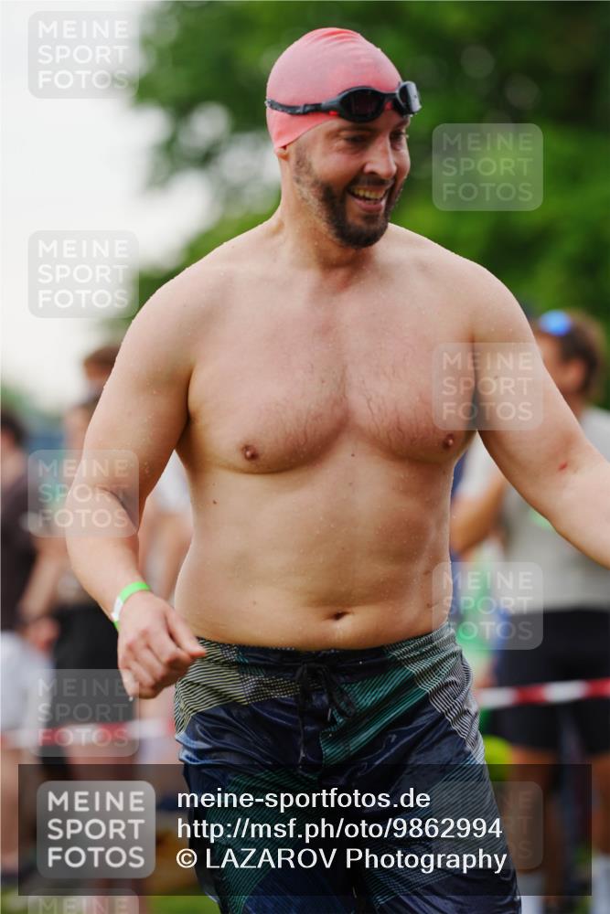 21.06.2026 - 29. Vierlanden-Triathlon LAZAROV Photography http://msf.ph/oto/9862994 21.06.2026 10:15:29 Schwimmen 496, 564, 584, 614, 621 meine-sportfotos.de