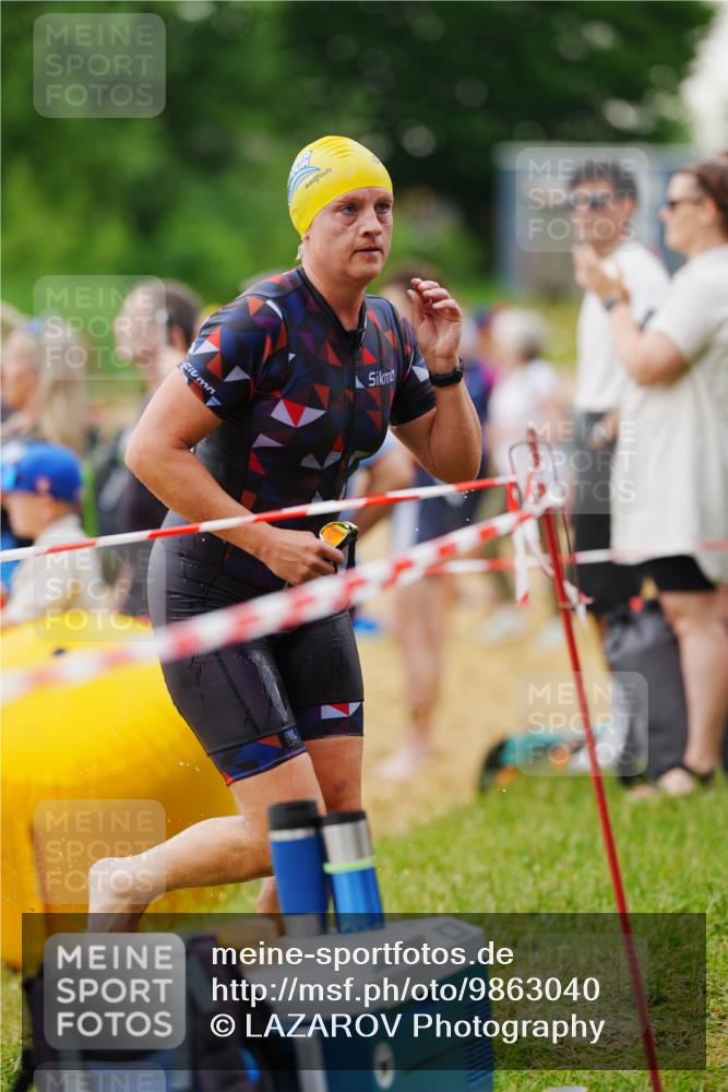 21.06.2026 - 29. Vierlanden-Triathlon LAZAROV Photography http://msf.ph/oto/9863040 21.06.2026 10:16:41 Schwimmen 383, 384, 441, 540, 577 meine-sportfotos.de