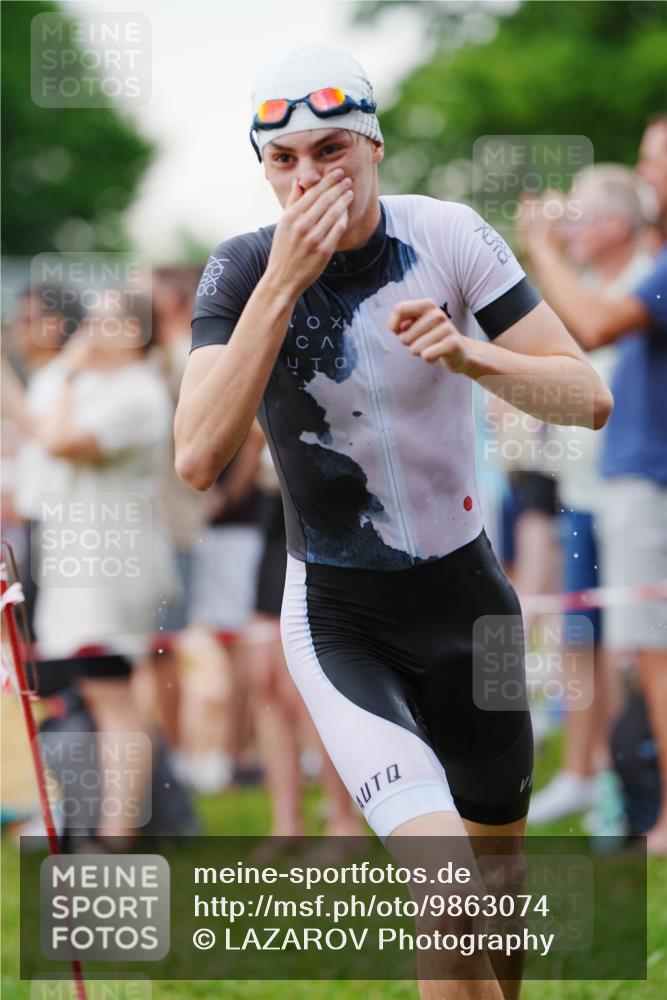 21.06.2026 - 29. Vierlanden-Triathlon LAZAROV Photography http://msf.ph/oto/9863074 21.06.2026 10:17:06 Schwimmen 374, 480, 485, 515, 536, 538, 625 meine-sportfotos.de