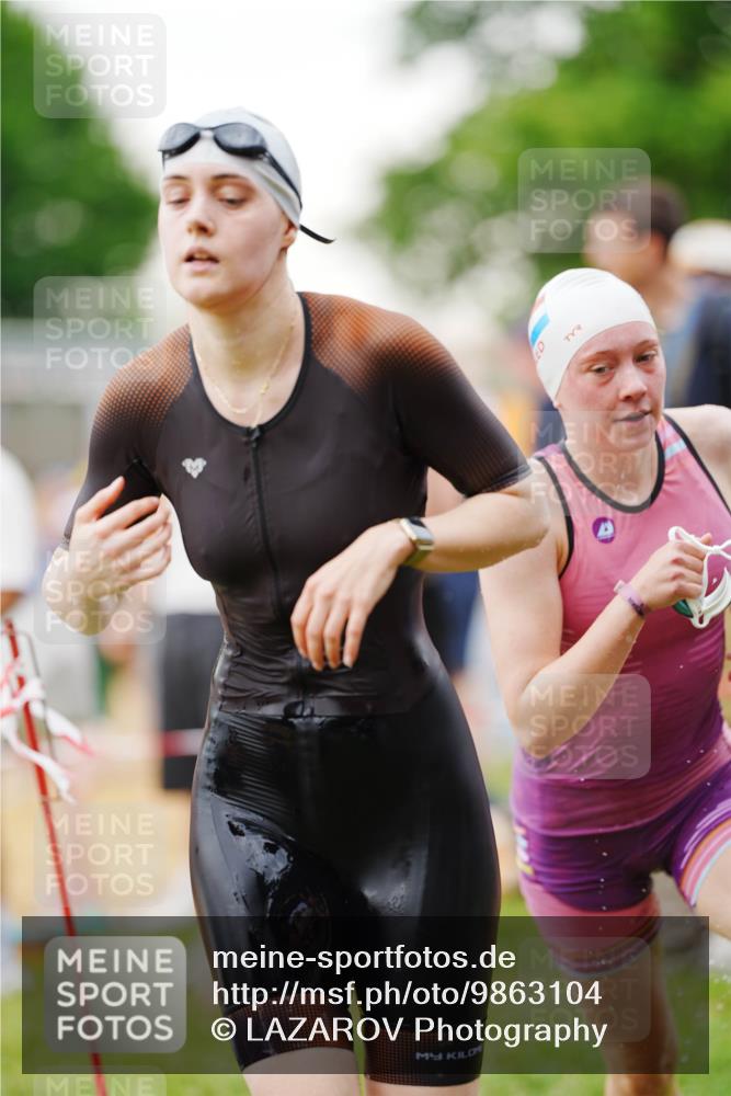 21.06.2026 - 29. Vierlanden-Triathlon LAZAROV Photography http://msf.ph/oto/9863104 21.06.2026 10:17:33 Schwimmen 369, 486, 517, 530, 543, 567, 574, 585, 599, 600, 602 meine-sportfotos.de