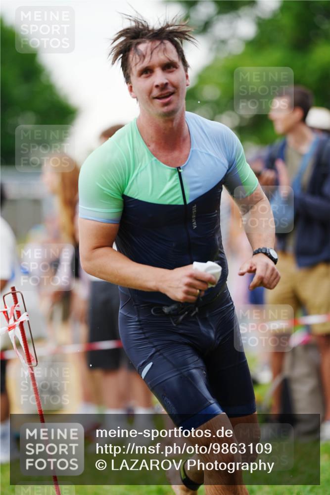 21.06.2026 - 29. Vierlanden-Triathlon LAZAROV Photography http://msf.ph/oto/9863109 21.06.2026 10:17:45 Schwimmen 353, 508, 575, 600 meine-sportfotos.de