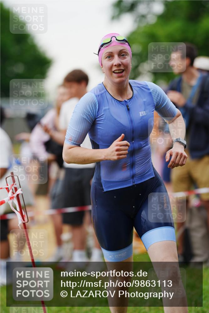 21.06.2026 - 29. Vierlanden-Triathlon LAZAROV Photography http://msf.ph/oto/9863113 21.06.2026 10:17:50 Schwimmen 353, 508, 575 meine-sportfotos.de
