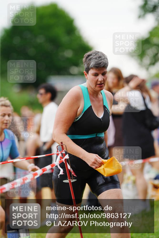 21.06.2026 - 29. Vierlanden-Triathlon LAZAROV Photography http://msf.ph/oto/9863127 21.06.2026 10:18:11 Schwimmen 514, 557, 563, 565 meine-sportfotos.de