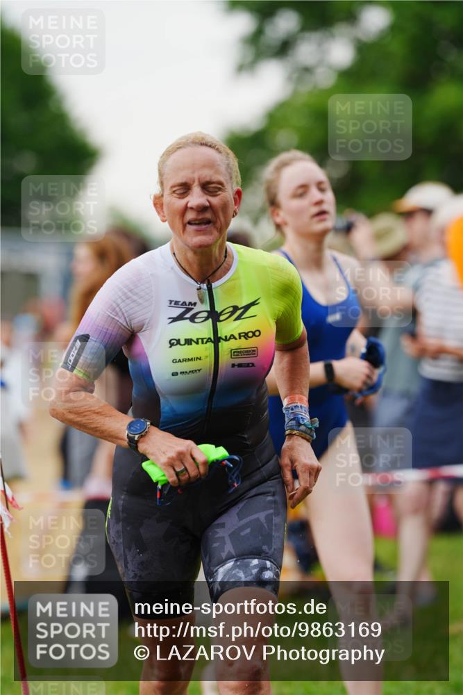 21.06.2026 - 29. Vierlanden-Triathlon LAZAROV Photography http://msf.ph/oto/9863169 21.06.2026 10:18:57 Schwimmen 355, 482, 490, 492, 510, 511, 524, 551, 556, 561, 570, 595, 601 meine-sportfotos.de
