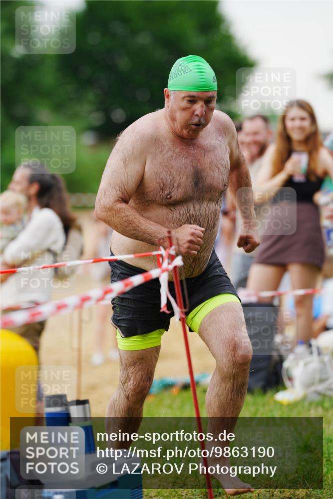 21.06.2026 - 29. Vierlanden-Triathlon LAZAROV Photography http://msf.ph/oto/9863190 21.06.2026 10:19:27 Schwimmen 502, 518, 519, 522, 527, 535, 546, 548, 603, 624 meine-sportfotos.de