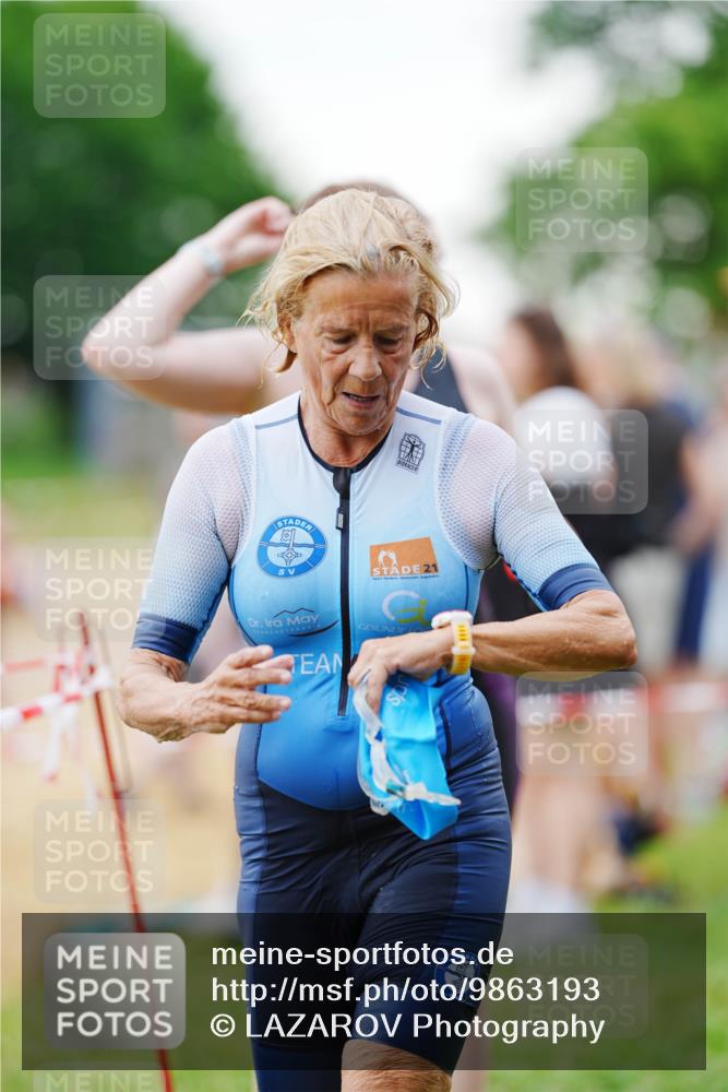 21.06.2026 - 29. Vierlanden-Triathlon LAZAROV Photography http://msf.ph/oto/9863193 21.06.2026 10:19:34 Schwimmen 502, 518, 522, 523, 527, 534, 548, 566, 580, 594, 603, 624 meine-sportfotos.de