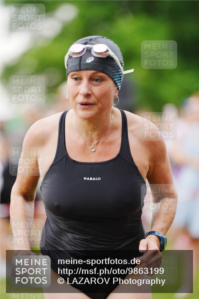 21.06.2026 - 29. Vierlanden-Triathlon LAZAROV Photography http://msf.ph/oto/9863199 21.06.2026 10:19:42 Schwimmen 498, 505, 518, 522, 523, 527, 534, 548, 566, 579, 580, 581, 594, 603, 1357 meine-sportfotos.de