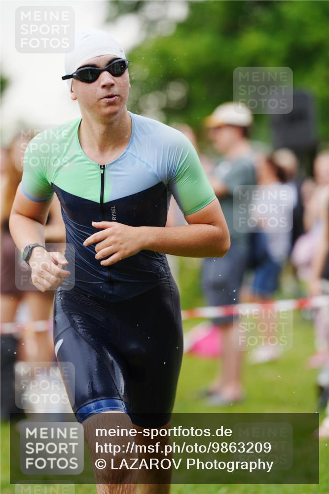 21.06.2026 - 29. Vierlanden-Triathlon LAZAROV Photography http://msf.ph/oto/9863209 21.06.2026 10:20:08 Schwimmen 304, 314, 484 meine-sportfotos.de