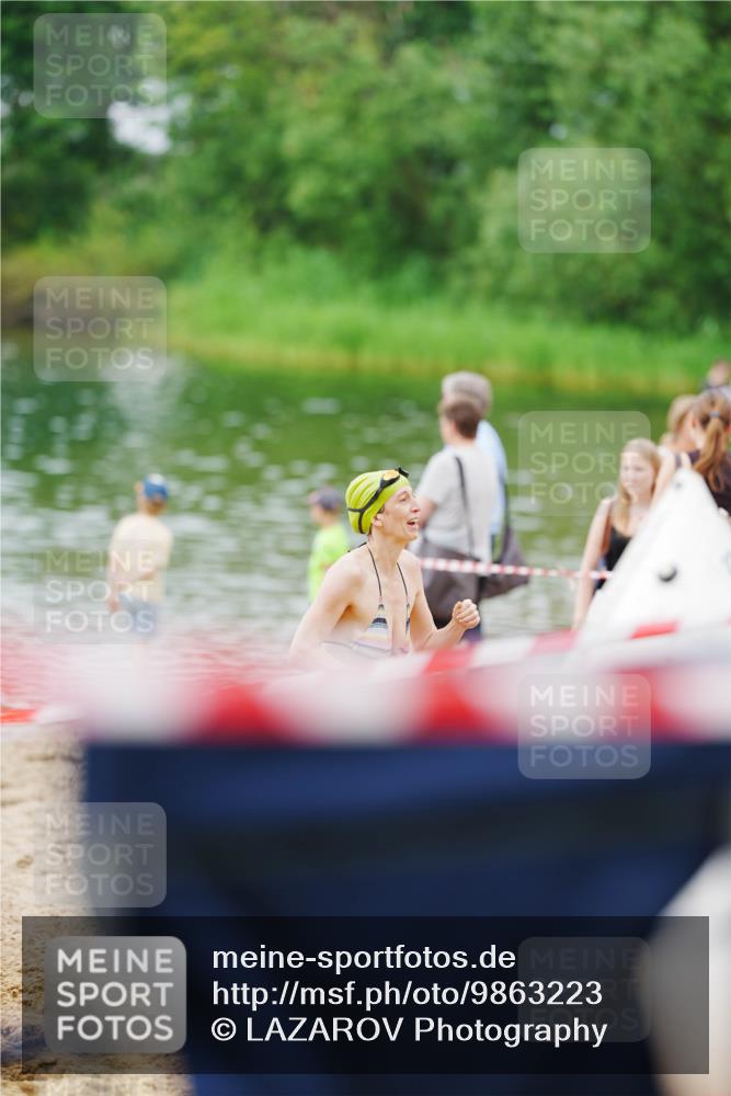 21.06.2026 - 29. Vierlanden-Triathlon LAZAROV Photography http://msf.ph/oto/9863223 21.06.2026 10:20:44 Schwimmen 612 meine-sportfotos.de