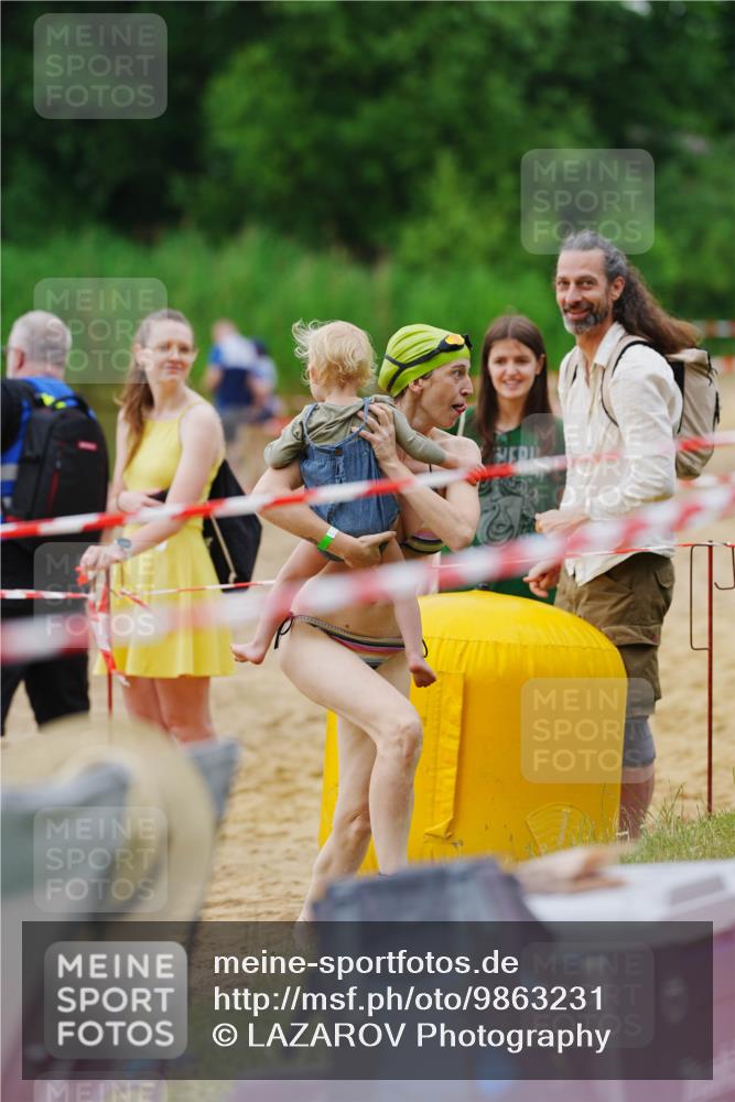 21.06.2026 - 29. Vierlanden-Triathlon LAZAROV Photography http://msf.ph/oto/9863231 21.06.2026 10:20:51 Schwimmen 612 meine-sportfotos.de