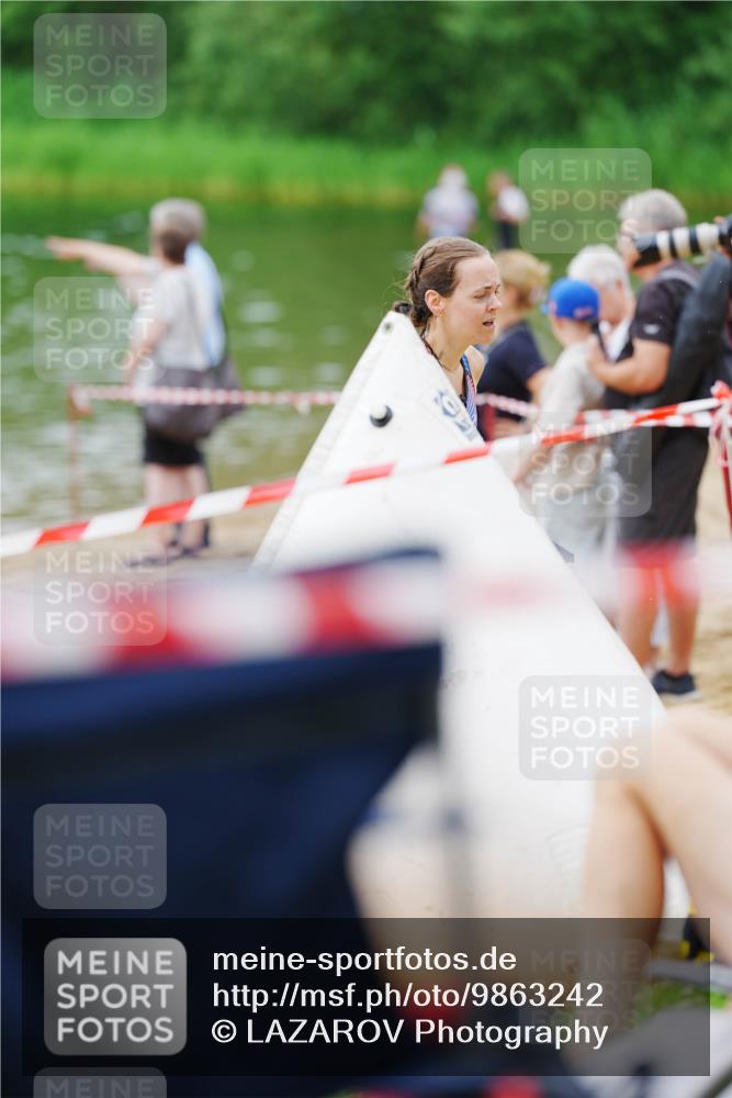 21.06.2026 - 29. Vierlanden-Triathlon LAZAROV Photography http://msf.ph/oto/9863242 21.06.2026 10:21:16 Schwimmen 576 meine-sportfotos.de