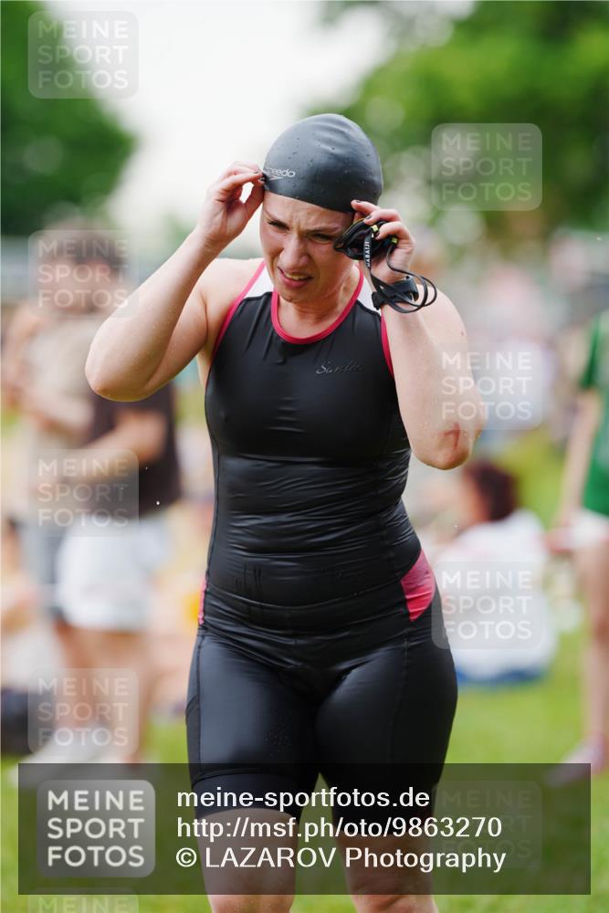 21.06.2026 - 29. Vierlanden-Triathlon LAZAROV Photography http://msf.ph/oto/9863270 21.06.2026 10:22:11 Schwimmen 525, 541, 617 meine-sportfotos.de