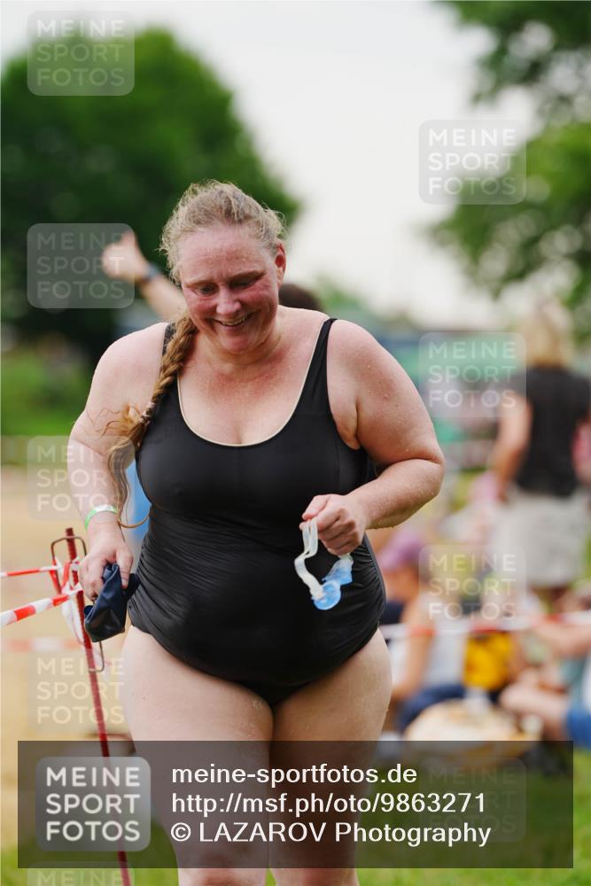 21.06.2026 - 29. Vierlanden-Triathlon LAZAROV Photography http://msf.ph/oto/9863271 21.06.2026 10:22:24 Schwimmen 623 meine-sportfotos.de