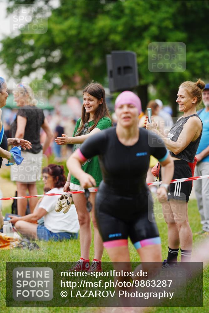 21.06.2026 - 29. Vierlanden-Triathlon LAZAROV Photography http://msf.ph/oto/9863287 21.06.2026 10:24:04 Schwimmen 560, 589, 611 meine-sportfotos.de