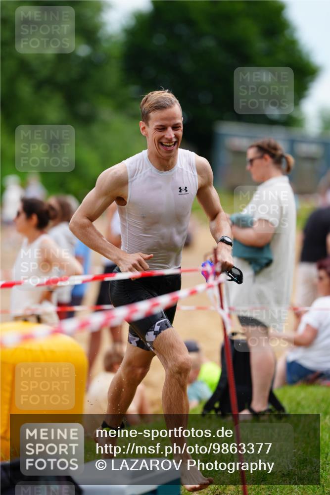 21.06.2026 - 29. Vierlanden-Triathlon LAZAROV Photography http://msf.ph/oto/9863377 21.06.2026 10:57:13 Schwimmen 701, 726, 740 meine-sportfotos.de