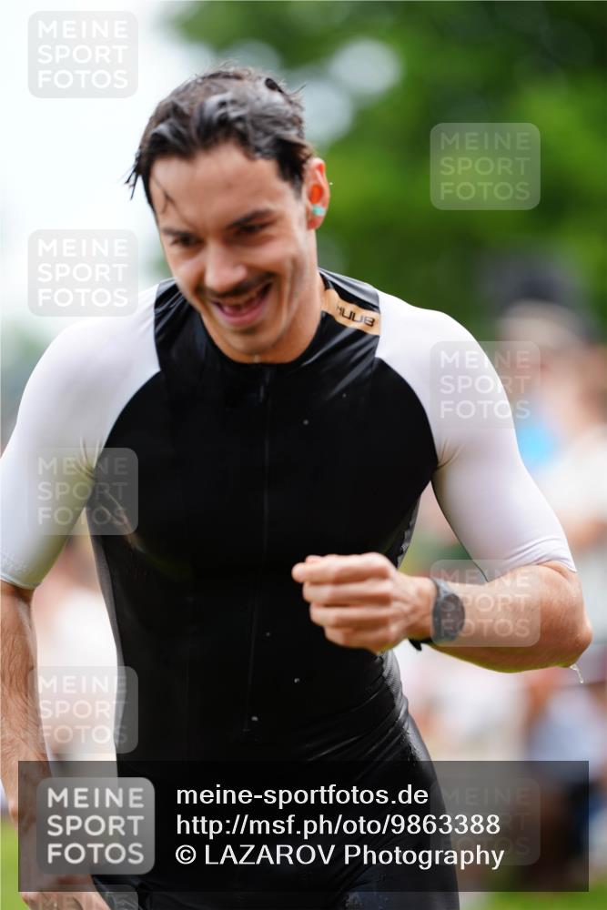21.06.2026 - 29. Vierlanden-Triathlon LAZAROV Photography http://msf.ph/oto/9863388 21.06.2026 10:57:21 Schwimmen 701, 740 meine-sportfotos.de