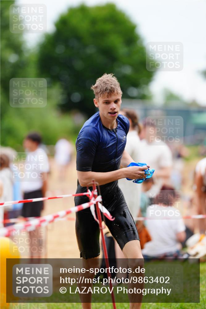 21.06.2026 - 29. Vierlanden-Triathlon LAZAROV Photography http://msf.ph/oto/9863402 21.06.2026 10:58:03 Schwimmen 640, 650, 666, 674, 689 meine-sportfotos.de
