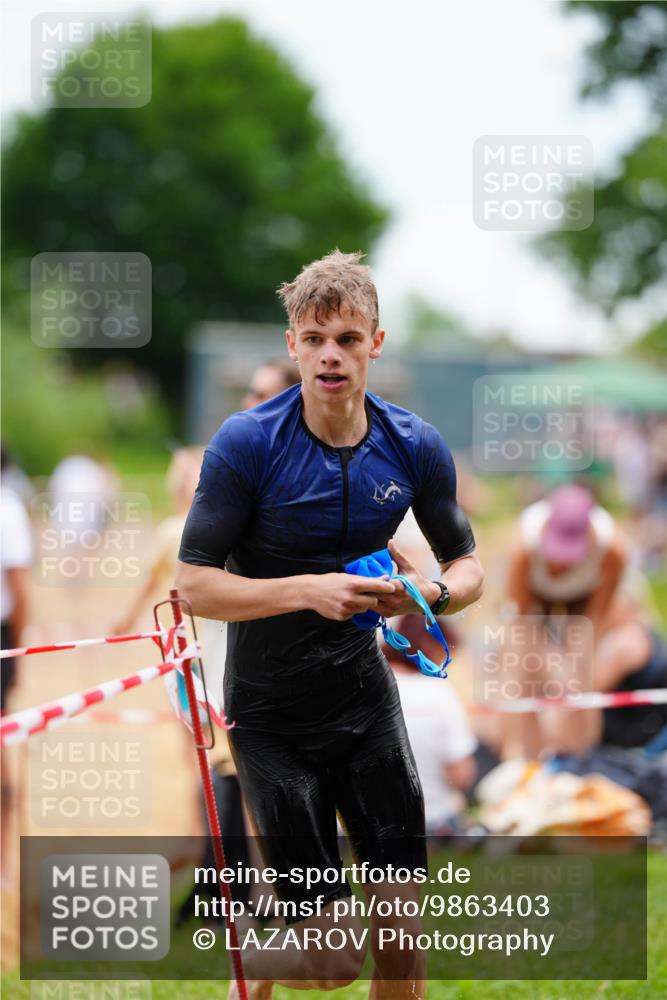 21.06.2026 - 29. Vierlanden-Triathlon LAZAROV Photography http://msf.ph/oto/9863403 21.06.2026 10:58:04 Schwimmen 640, 650, 666, 674, 689 meine-sportfotos.de