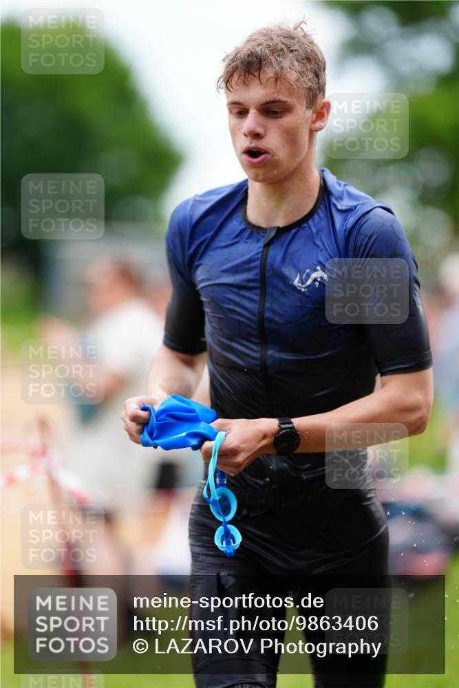 21.06.2026 - 29. Vierlanden-Triathlon LAZAROV Photography http://msf.ph/oto/9863406 21.06.2026 10:58:04 Schwimmen 640, 650, 666, 674, 689 meine-sportfotos.de