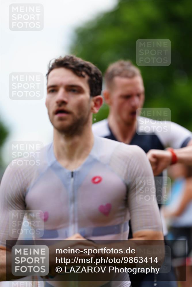 21.06.2026 - 29. Vierlanden-Triathlon LAZAROV Photography http://msf.ph/oto/9863414 21.06.2026 10:58:12 Schwimmen 640, 666, 668, 674, 715, 719 meine-sportfotos.de