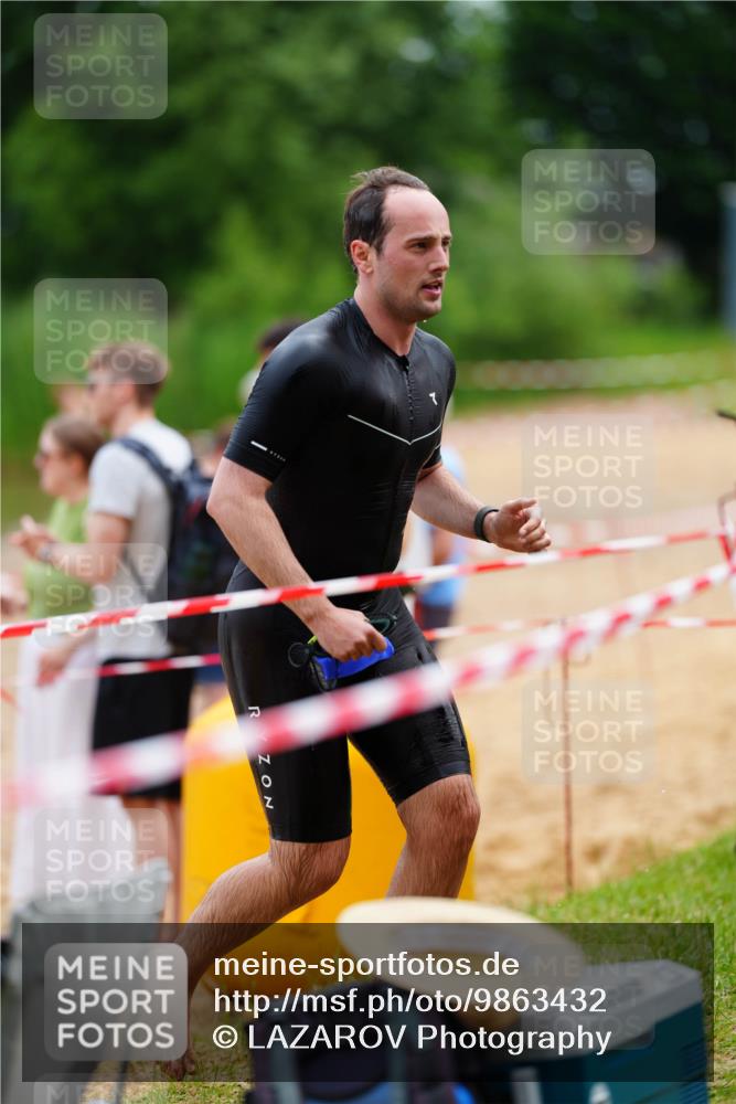 21.06.2026 - 29. Vierlanden-Triathlon LAZAROV Photography http://msf.ph/oto/9863432 21.06.2026 10:58:43 Schwimmen 630, 675, 699, 721, 745 meine-sportfotos.de