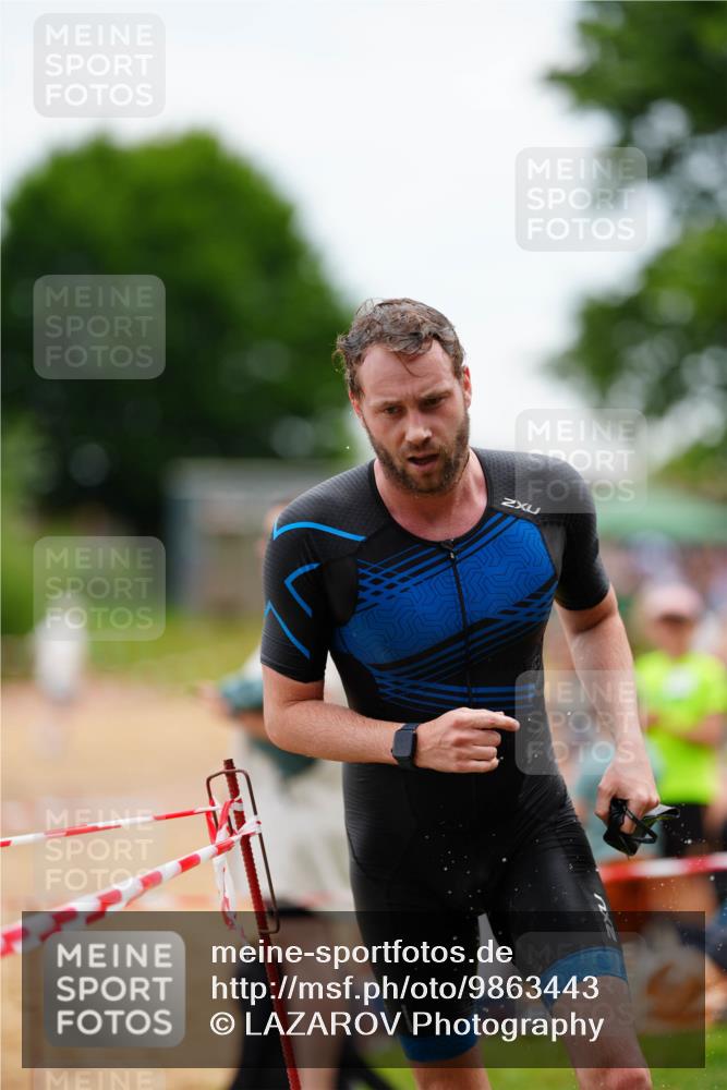 21.06.2026 - 29. Vierlanden-Triathlon LAZAROV Photography http://msf.ph/oto/9863443 21.06.2026 10:58:55 Schwimmen 630, 653, 681, 699, 745 meine-sportfotos.de