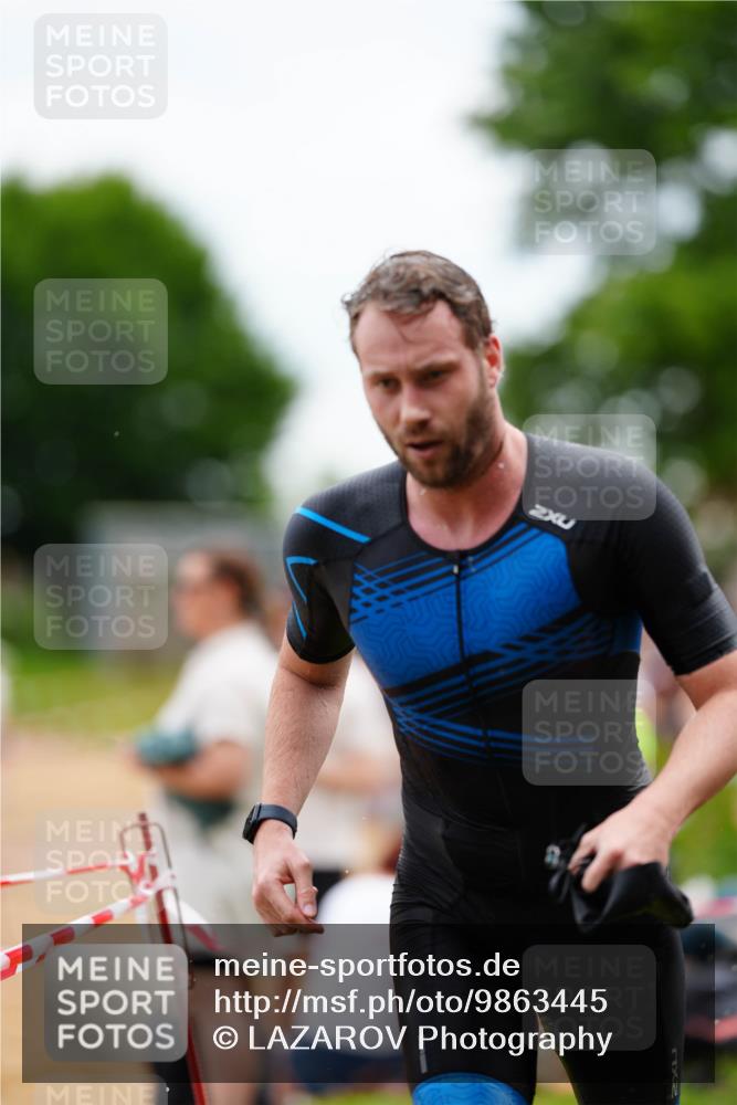 21.06.2026 - 29. Vierlanden-Triathlon LAZAROV Photography http://msf.ph/oto/9863445 21.06.2026 10:58:55 Schwimmen 630, 653, 681, 699, 745 meine-sportfotos.de