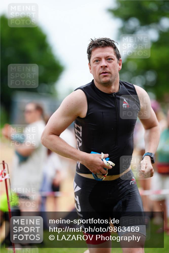 21.06.2026 - 29. Vierlanden-Triathlon LAZAROV Photography http://msf.ph/oto/9863469 21.06.2026 10:59:40 Schwimmen 682 meine-sportfotos.de