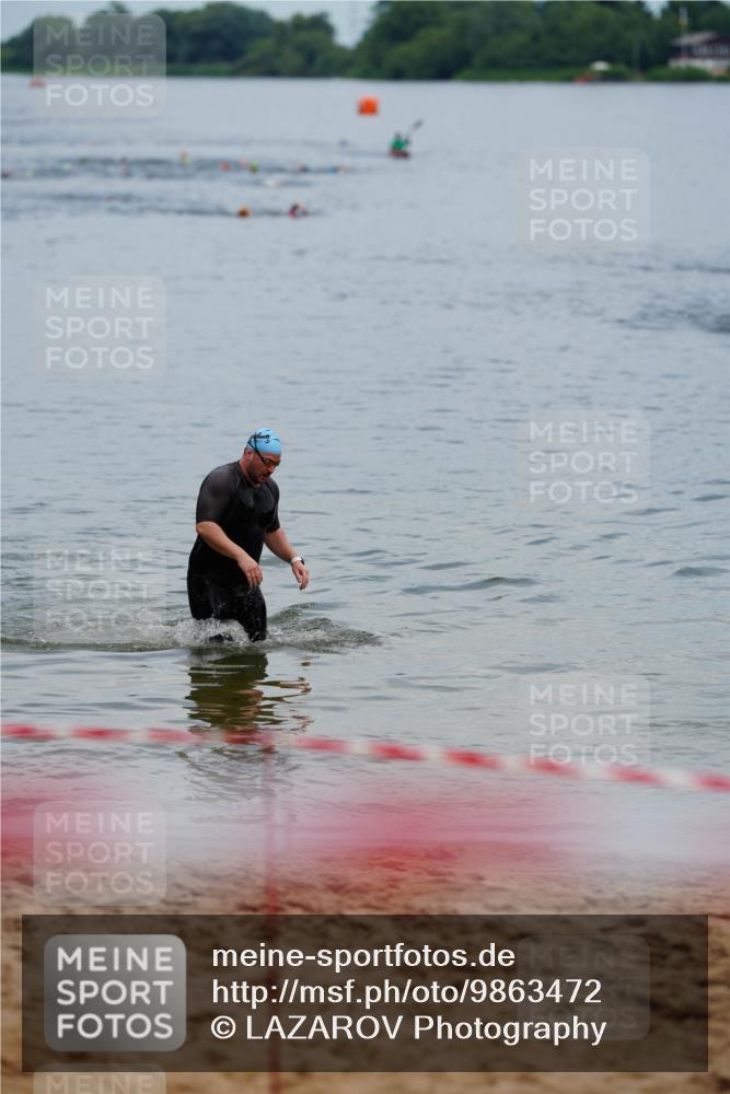 21.06.2026 - 29. Vierlanden-Triathlon LAZAROV Photography http://msf.ph/oto/9863472 21.06.2026 10:59:48 Schwimmen  meine-sportfotos.de