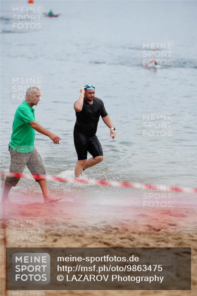 21.06.2026 - 29. Vierlanden-Triathlon LAZAROV Photography http://msf.ph/oto/9863475 21.06.2026 10:59:52 Schwimmen 724 meine-sportfotos.de