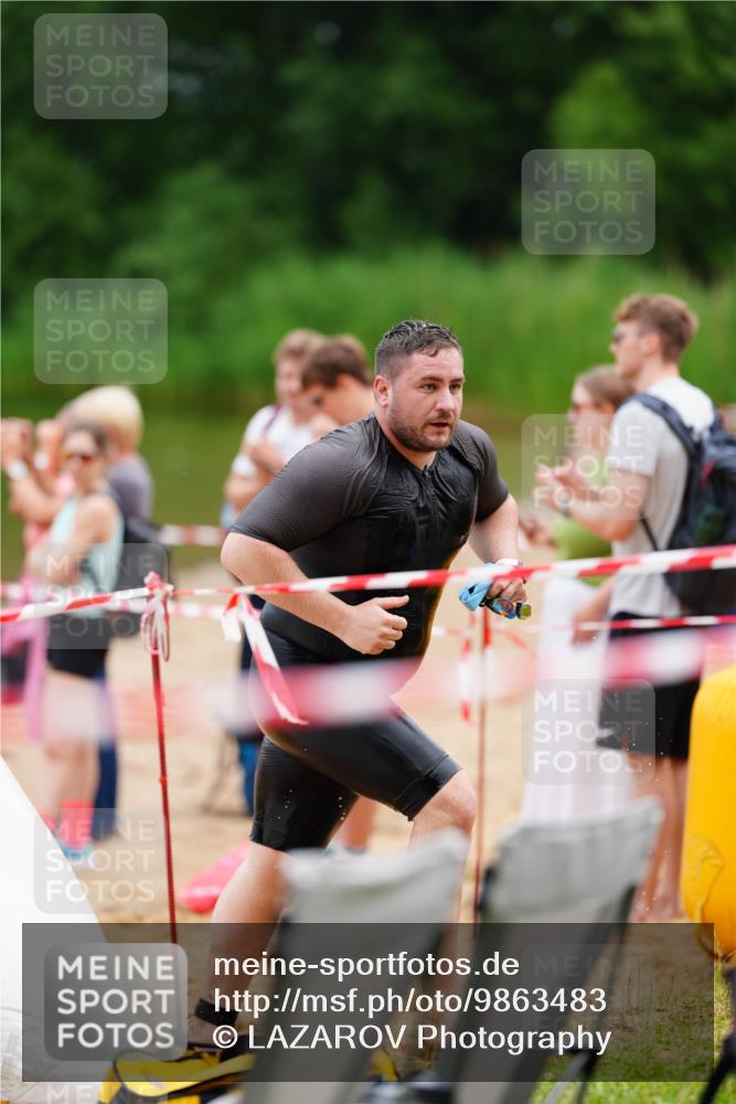 21.06.2026 - 29. Vierlanden-Triathlon LAZAROV Photography http://msf.ph/oto/9863483 21.06.2026 11:00:01 Schwimmen 724 meine-sportfotos.de