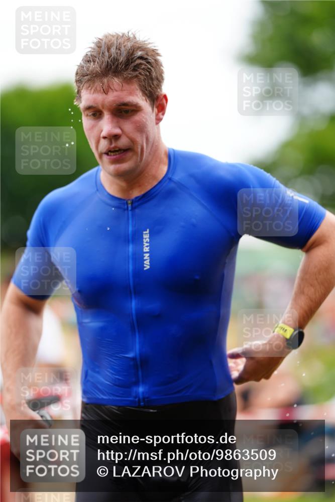 21.06.2026 - 29. Vierlanden-Triathlon LAZAROV Photography http://msf.ph/oto/9863509 21.06.2026 11:00:45 Schwimmen 712, 746 meine-sportfotos.de