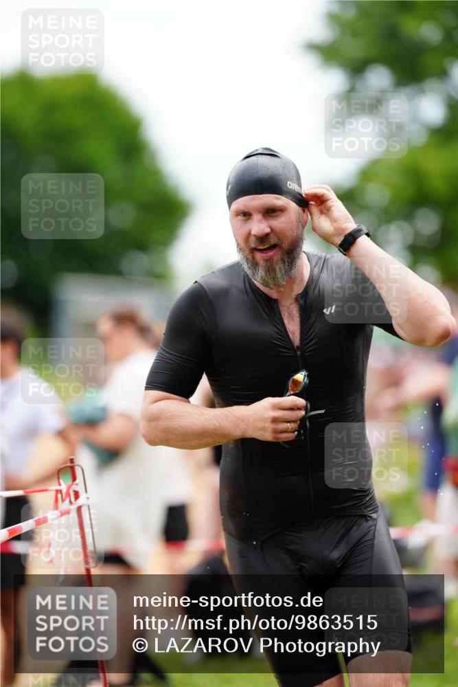 21.06.2026 - 29. Vierlanden-Triathlon LAZAROV Photography http://msf.ph/oto/9863515 21.06.2026 11:01:06 Schwimmen 671, 709 meine-sportfotos.de
