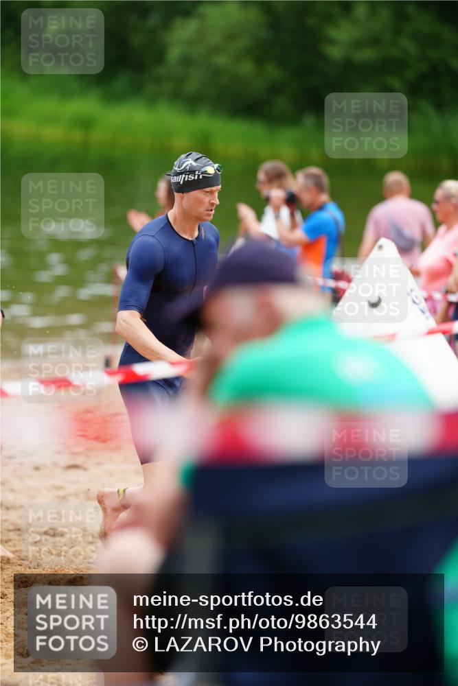21.06.2026 - 29. Vierlanden-Triathlon LAZAROV Photography http://msf.ph/oto/9863544 21.06.2026 11:01:56 Schwimmen 641, 642, 644, 673, 707, 728, 743 meine-sportfotos.de