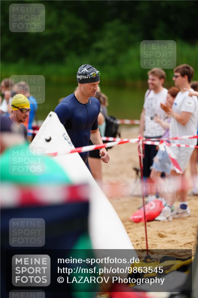 21.06.2026 - 29. Vierlanden-Triathlon LAZAROV Photography http://msf.ph/oto/9863545 21.06.2026 11:01:57 Schwimmen 641, 642, 644, 685, 707, 728, 743 meine-sportfotos.de