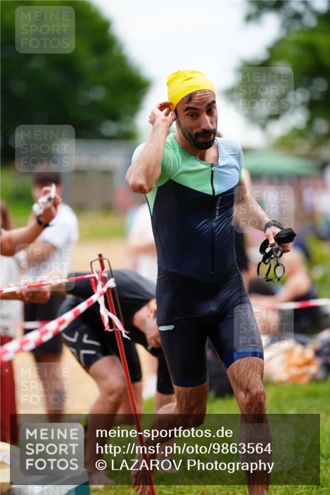 21.06.2026 - 29. Vierlanden-Triathlon LAZAROV Photography http://msf.ph/oto/9863564 21.06.2026 11:02:21 Schwimmen 643, 652, 693, 716, 729 meine-sportfotos.de