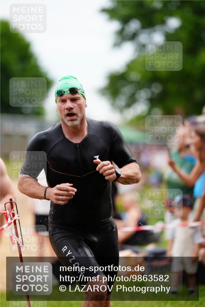 21.06.2026 - 29. Vierlanden-Triathlon LAZAROV Photography http://msf.ph/oto/9863582 21.06.2026 11:02:59 Schwimmen 659, 688, 705, 720, 727, 757 meine-sportfotos.de