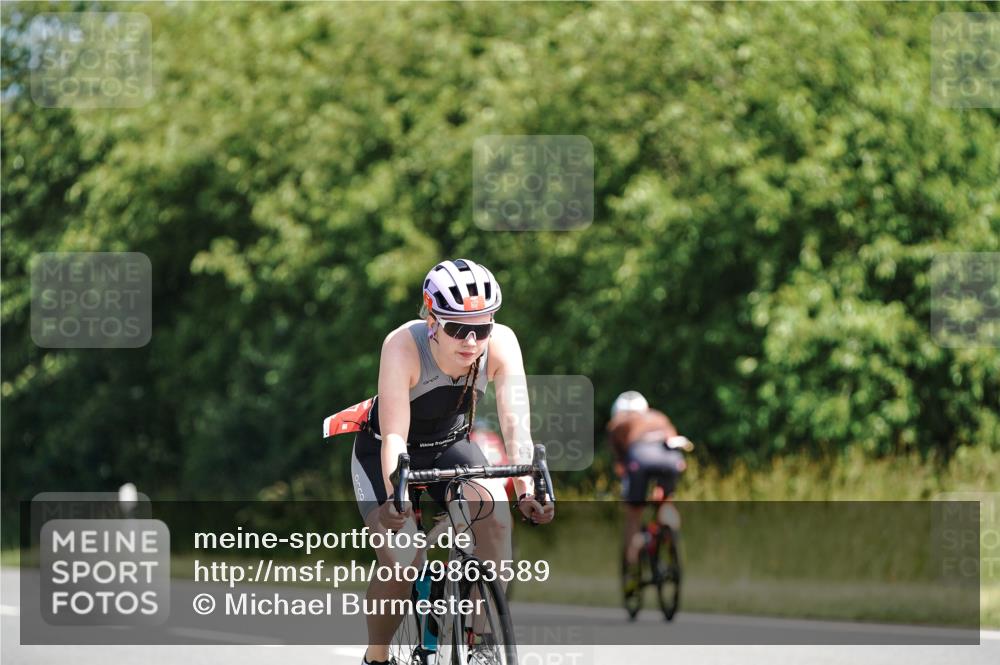 21.06.2026 - Viking Triathlon Michael Burmester http://msf.ph/oto/9863589 21.06.2026 11:38:56 Radfahren 100, 102, 105, 164, 171, 268, 276, 306, 326, 531, 563, 605, 606, 617, 638, 648 meine-sportfotos.de