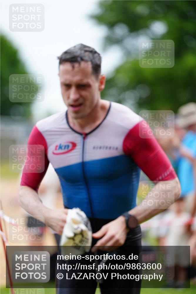 21.06.2026 - 29. Vierlanden-Triathlon LAZAROV Photography http://msf.ph/oto/9863600 21.06.2026 11:03:18 Schwimmen 695, 703, 713 meine-sportfotos.de