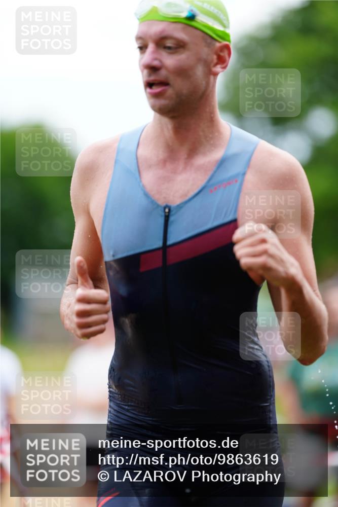 21.06.2026 - 29. Vierlanden-Triathlon LAZAROV Photography http://msf.ph/oto/9863619 21.06.2026 11:03:49 Schwimmen 649, 751 meine-sportfotos.de
