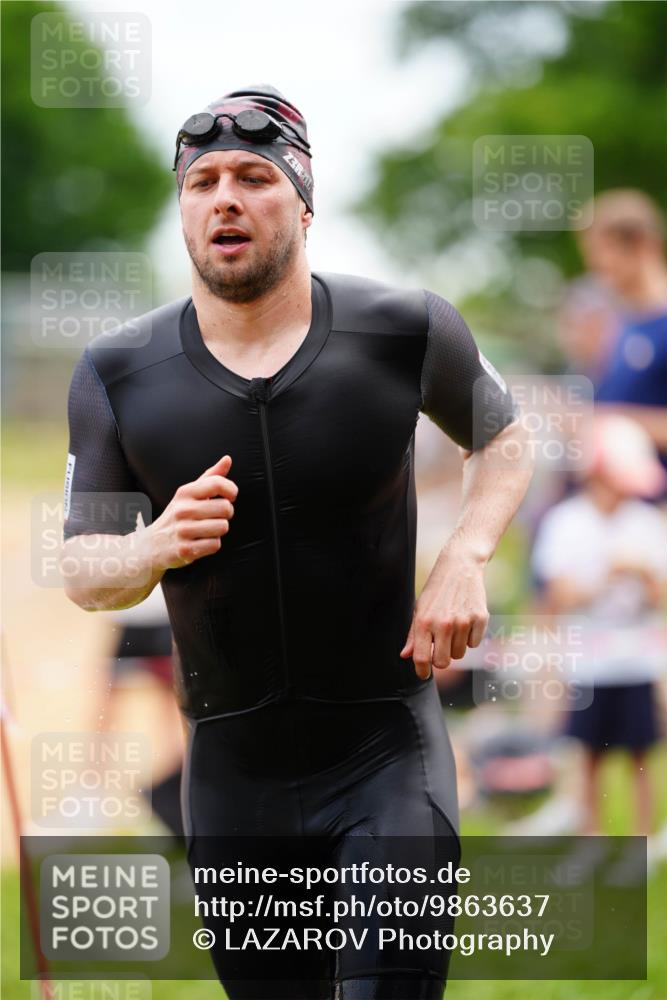 21.06.2026 - 29. Vierlanden-Triathlon LAZAROV Photography http://msf.ph/oto/9863637 21.06.2026 11:04:16 Schwimmen 632, 655, 672, 734 meine-sportfotos.de