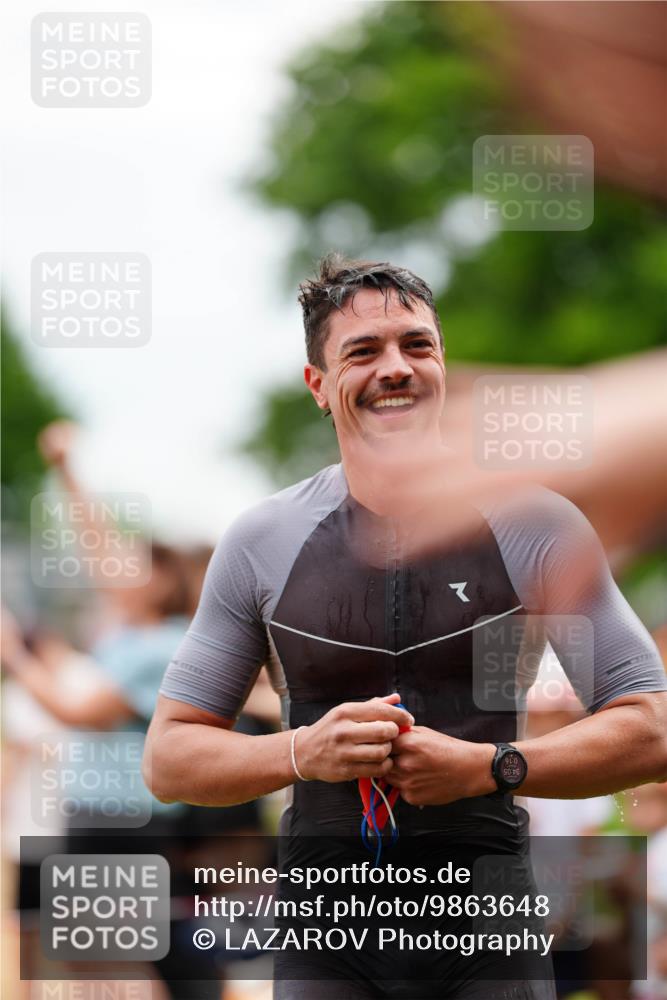 21.06.2026 - 29. Vierlanden-Triathlon LAZAROV Photography http://msf.ph/oto/9863648 21.06.2026 11:04:24 Schwimmen 632, 672 meine-sportfotos.de