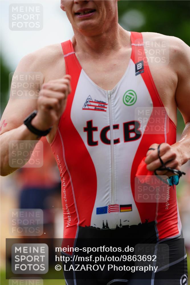 21.06.2026 - 29. Vierlanden-Triathlon LAZAROV Photography http://msf.ph/oto/9863692 21.06.2026 11:05:34 Schwimmen 633, 680, 744, 787, 820 meine-sportfotos.de