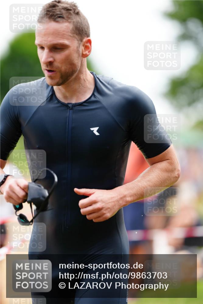 21.06.2026 - 29. Vierlanden-Triathlon LAZAROV Photography http://msf.ph/oto/9863703 21.06.2026 11:05:41 Schwimmen 633, 648, 744 meine-sportfotos.de