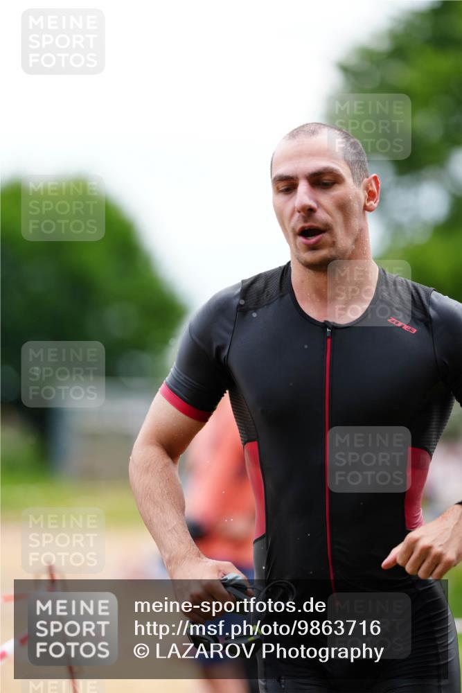 21.06.2026 - 29. Vierlanden-Triathlon LAZAROV Photography http://msf.ph/oto/9863716 21.06.2026 11:05:56 Schwimmen 636, 660, 731 meine-sportfotos.de
