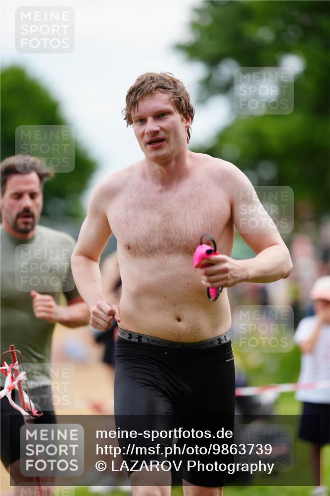 21.06.2026 - 29. Vierlanden-Triathlon LAZAROV Photography http://msf.ph/oto/9863739 21.06.2026 11:06:50 Schwimmen 635, 664, 717, 737 meine-sportfotos.de