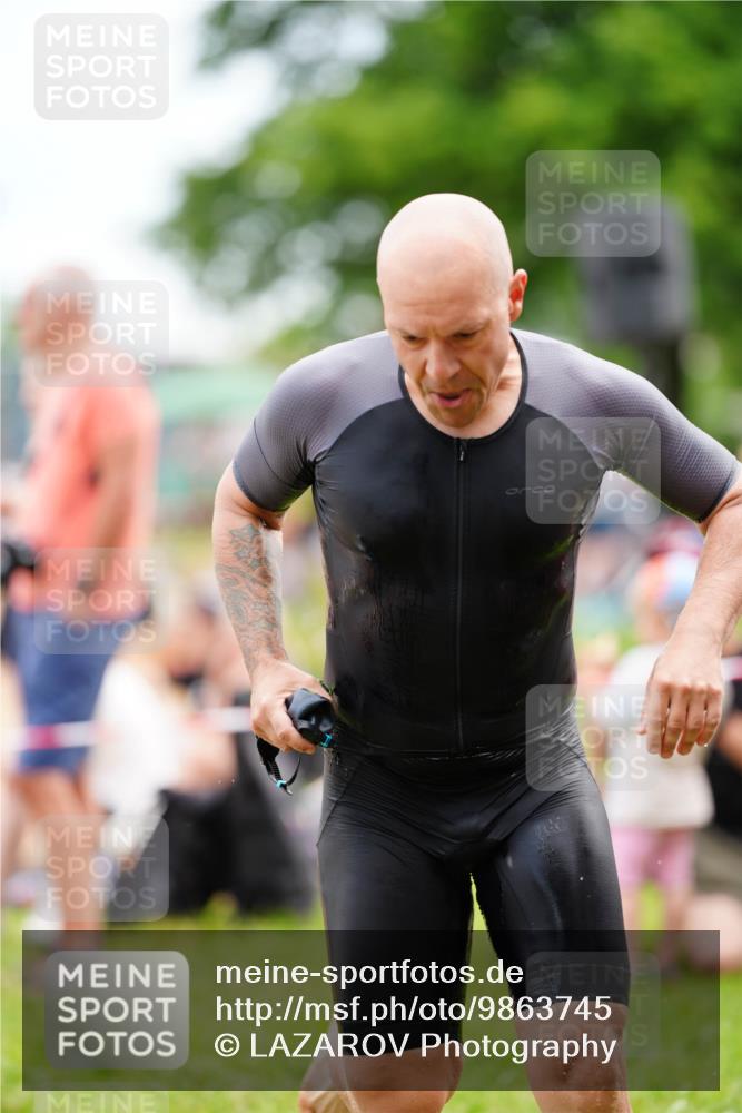 21.06.2026 - 29. Vierlanden-Triathlon LAZAROV Photography http://msf.ph/oto/9863745 21.06.2026 11:06:55 Schwimmen 635, 664, 717 meine-sportfotos.de